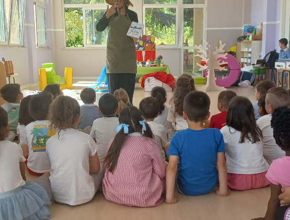 “A book, an encounter”: the fair tale “Valter dei desideri” in schools
